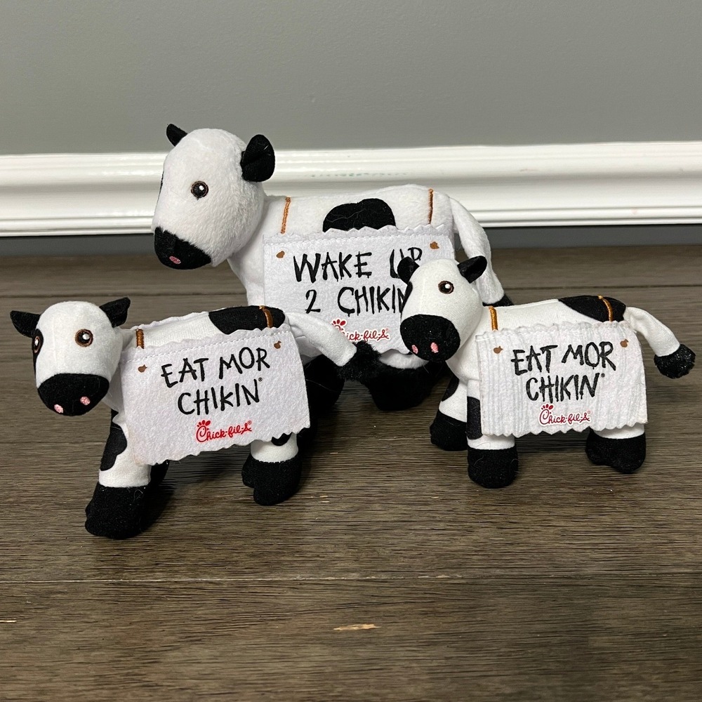 Chick-fil-A Eat‎ Mor Chikin Plush Set of 3
